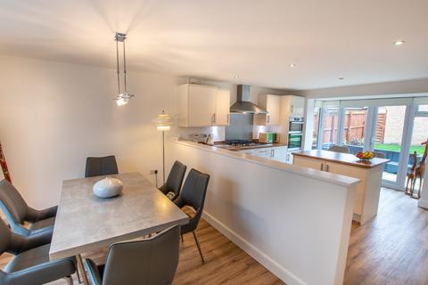 15 Broad Lane, Auckley, Doncaster, DN9 3FH
