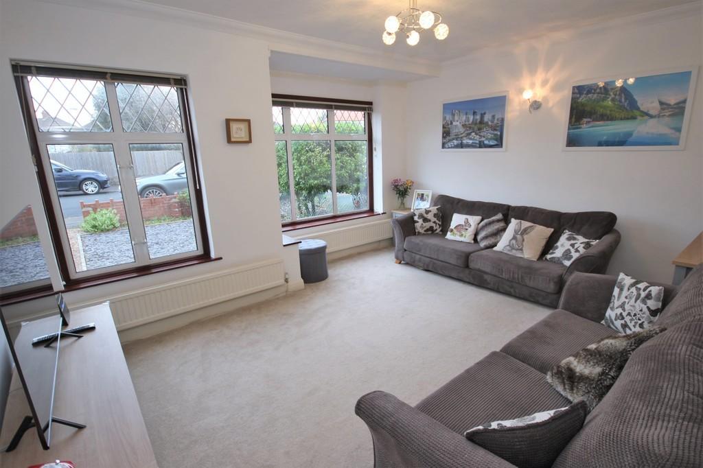 Heol Gabriel, Whitchurch, Cardiff 3 bed semidetached house £350,000