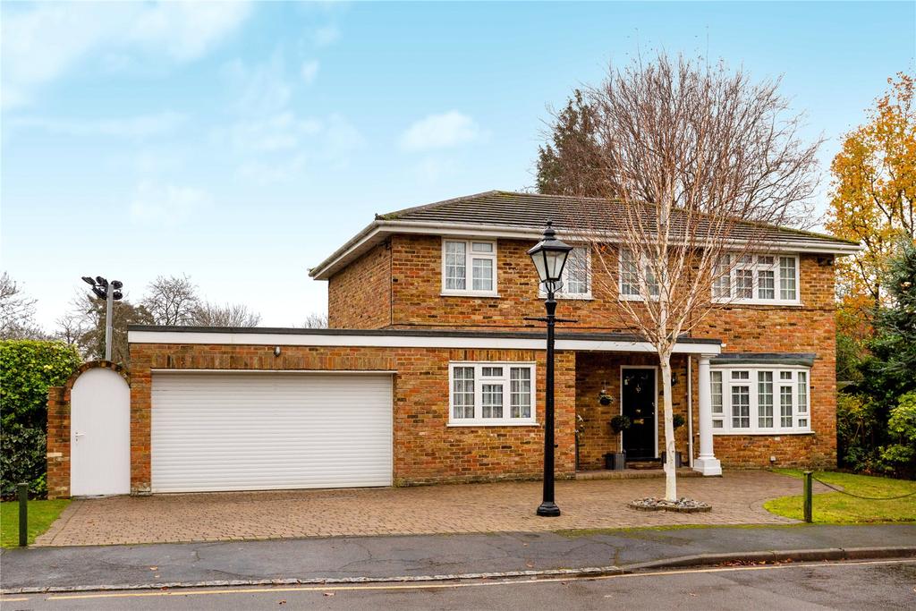 The Ridgeway, Bracknell, Berkshire, RG12 4 bed detached house £735,000