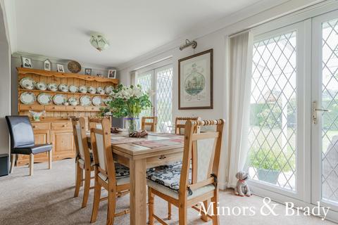 16 Bernard Close, Rackheath, Norwich, NR13 6QS