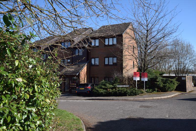Adams Way, Alton 1 bed apartment £142,500