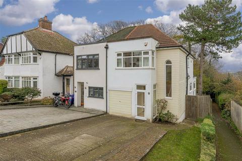 127 Chipstead Way, Woodmansterne, Banstead, SM7 3JJ