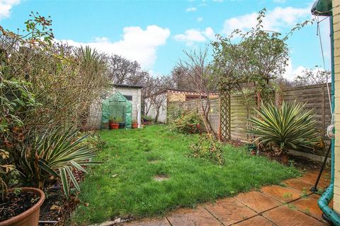 38 Tynemouth Drive, Enfield, EN1 4LS