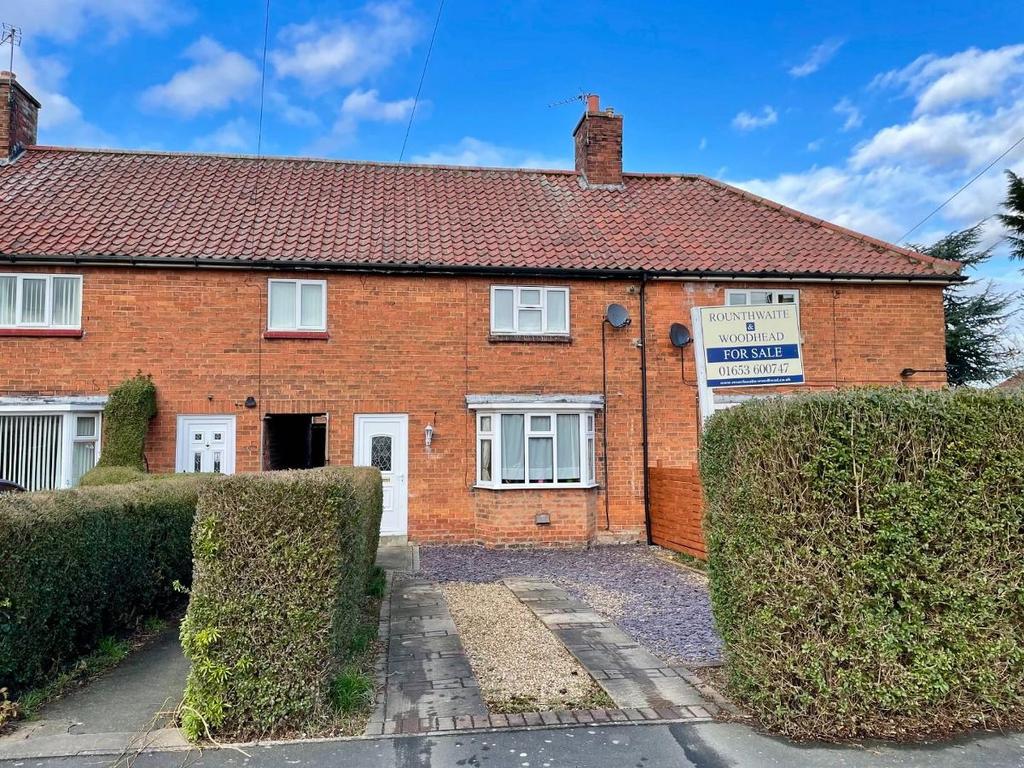 15 Lime Tree Avenue, Malton, YO17 7BZ 3 bed terraced house £165,000
