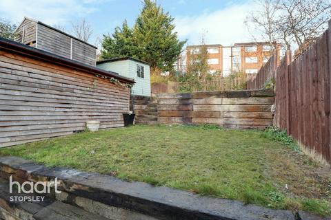 69 Falconers Road, Luton, LU2 9ET
