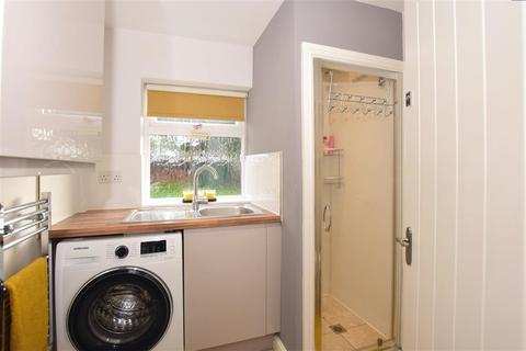 16 Brook Road, Faversham, ME13 7HA