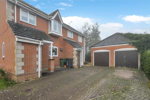 2 Highmoor Copse, Peatmoor, Swindon, SN5 5AB