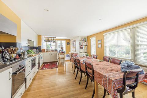 2 Ulysses Road, London, NW6 1EE