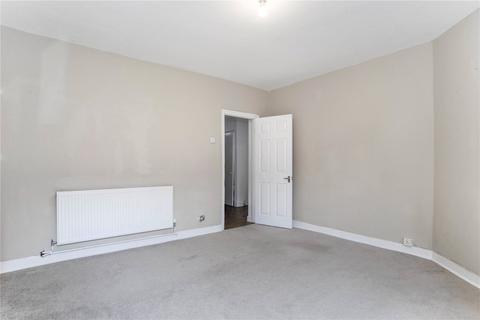 77 Pembury Close, London, E5 8JR