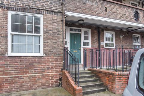 77 Pembury Close, London, E5 8JR