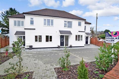 Flat 1, Sunnymede Court Cavell Road, Billericay, CM11 2HR