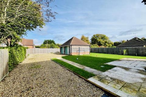 4 bedroom detached house for sale, Old Bothampstead Road, Beedon RG20