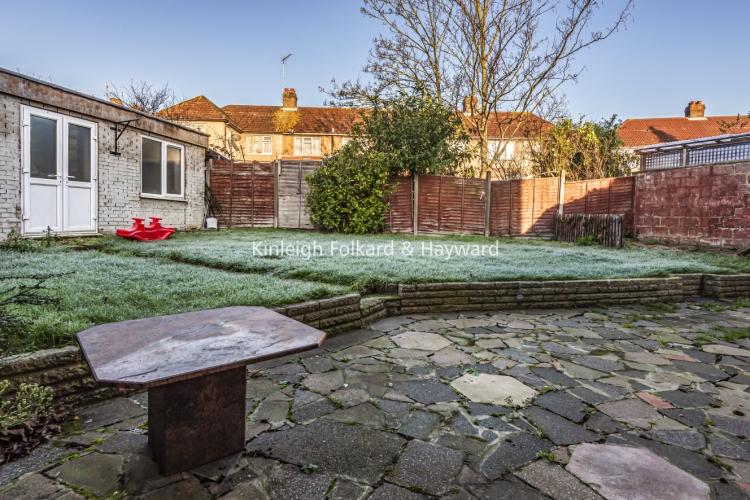 Layfield Crescent London NW4 3 Bed House 1 900 Pcm 438 Pw layfield-crescent-london-nw4-3-bed-house-1-900-pcm-438-pw