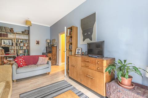 184 Lee High Road, London, SE13 5PL