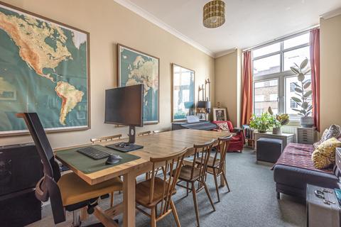 184 Lee High Road, London, SE13 5PL