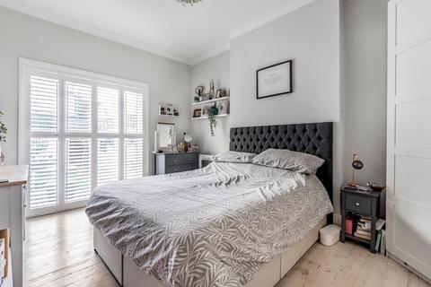 206a Verdant Lane, London, SE6 1LJ
