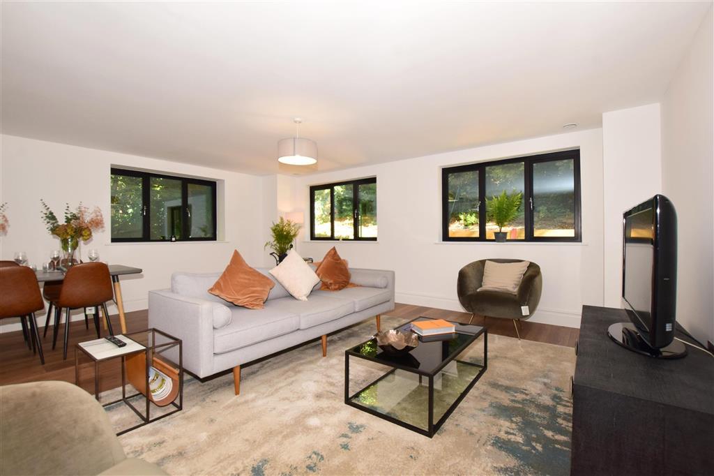 Living / Dining Room
