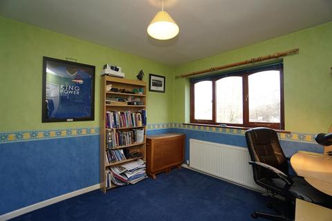 71 Helmton Road, Sheffield, S8 8QJ