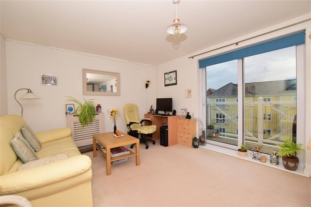 Kitchen/ Living Area
