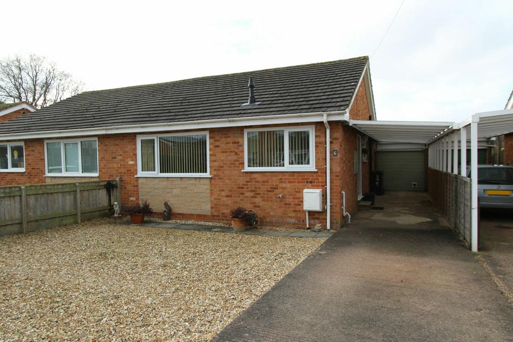 ELY CLOSE, FENITON, HONITON, DEVON, EX14 2 bed semidetached bungalow