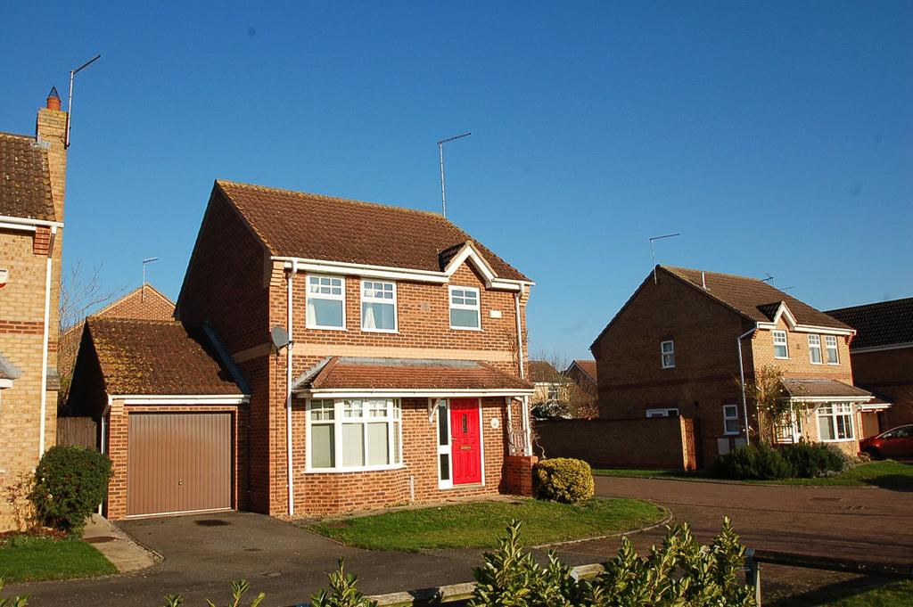 Creed Road, Oundle, Northamptonshire, PE8 3 bed detached house £1,100
