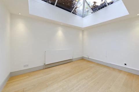 10 Montpelier Walk, London, SW7 1JL