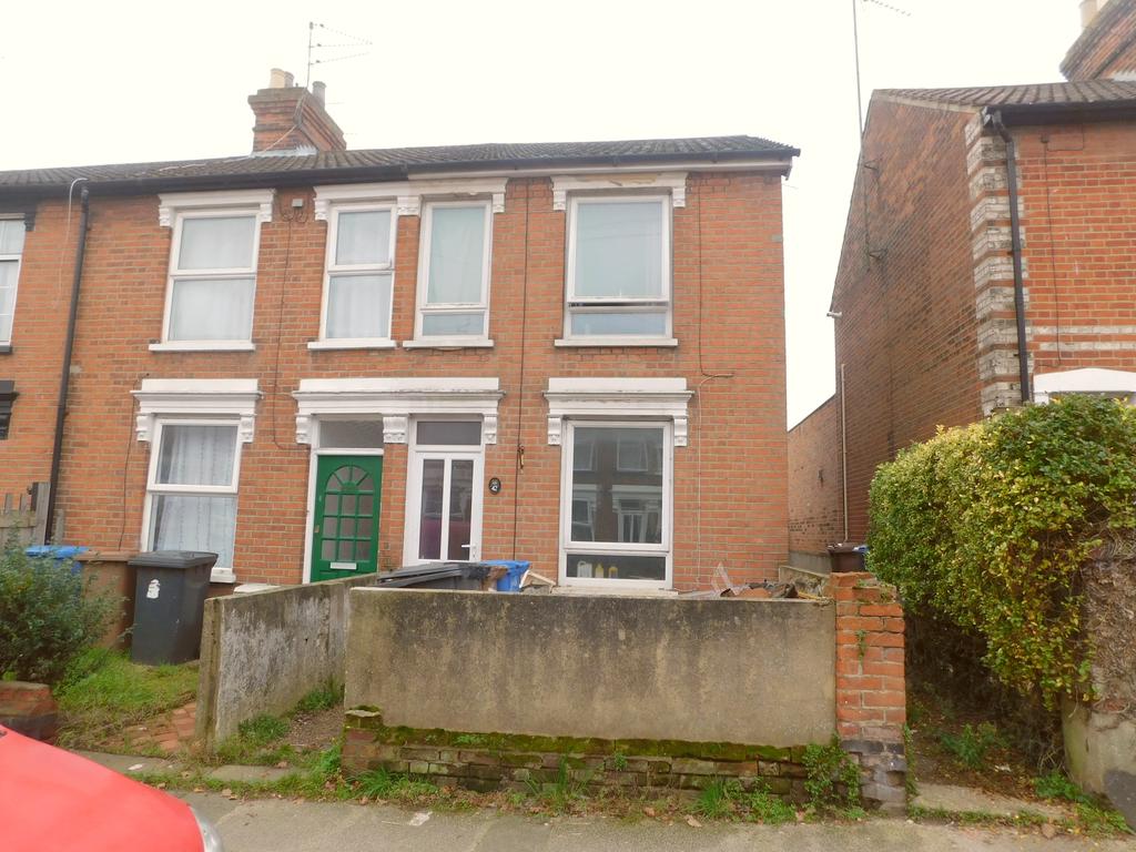 Pearce Road, Ipswich IP3 2 bed end of terrace house £169,995