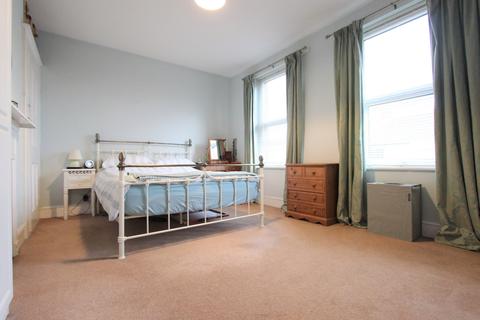 4 Devon Avenue, Walmer, Deal, CT14 7SE