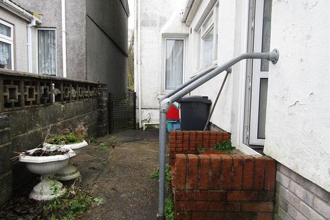 7 Glannant Terrace, Ystradgynlais, Swansea, SA9 1BD