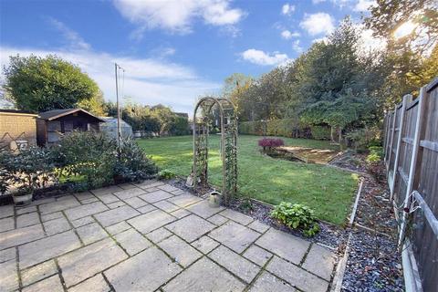 13 Beech Drive, Maidstone, ME16 0AH