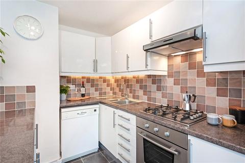 50 Evenwood Close, London, SW15 2DA