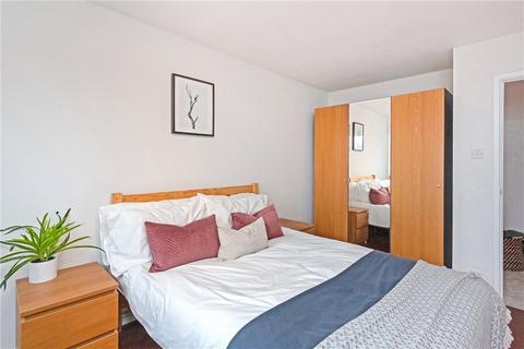 50 Evenwood Close, London, SW15 2DA