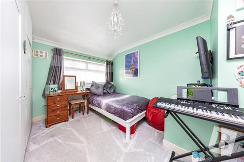 8 Marston Close, Dagenham, RM10 7LL