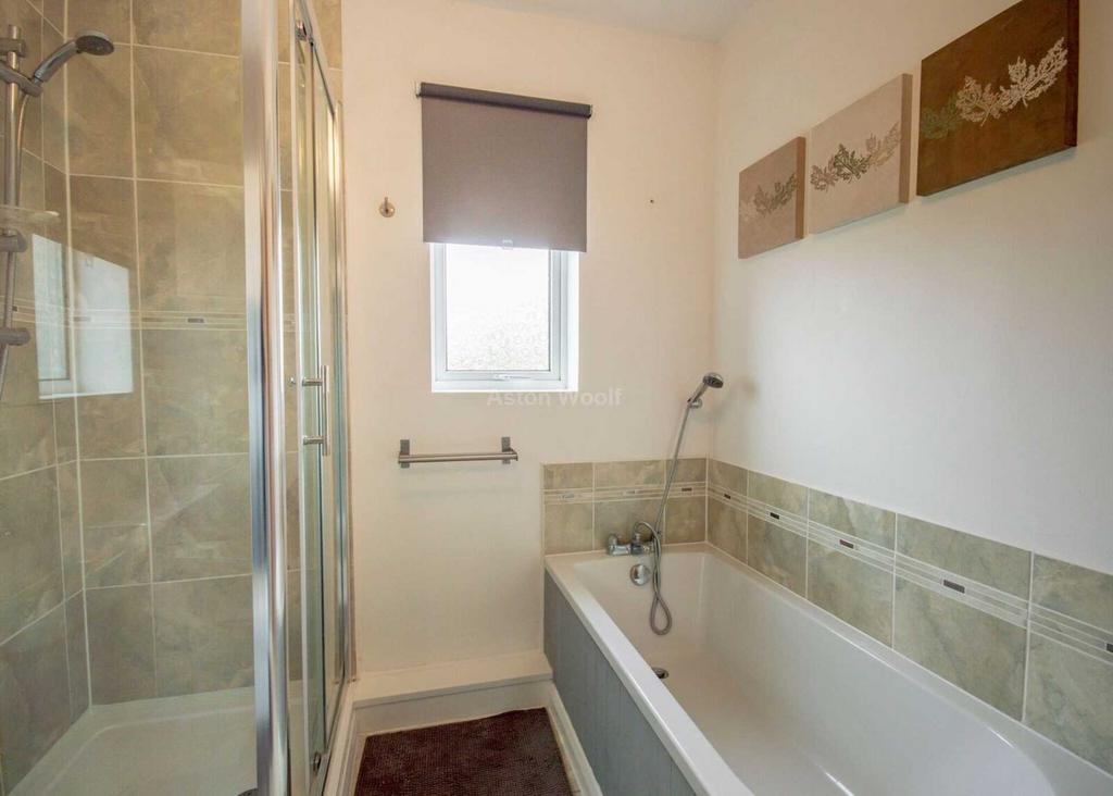 House in Nottingham, Carrington - View 5