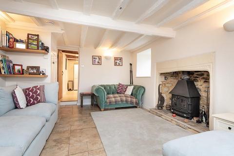 3 bedroom character property to rent, Woodstock, Oxfordshire, OX20 1XR