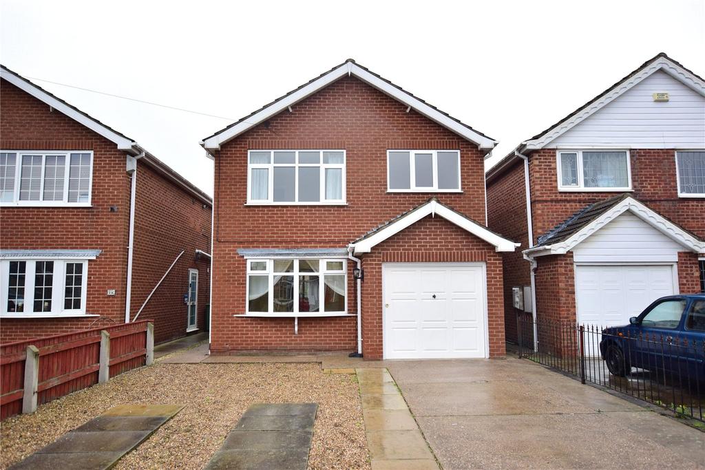 Sanctuary Way, Grimsby, DN37 3 bed detached house £160,000