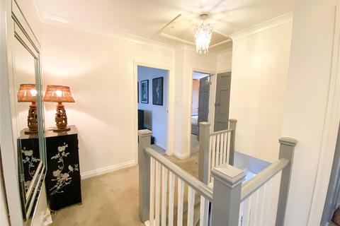 16 Burman Road, Shirley, Solihull, B90 2BD
