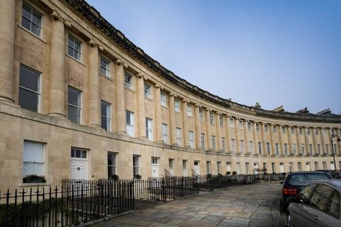 1 bedroom apartment to rent, Royal Crescent, Bath