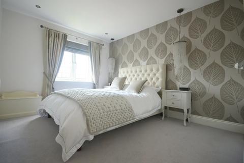 30 Broom Lane, Shirley, Solihull, B90 1SJ