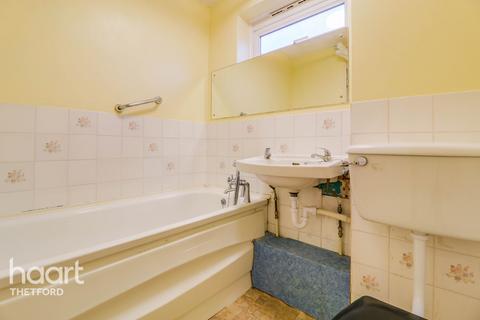 167 Fairfields, Thetford, IP24 1JW