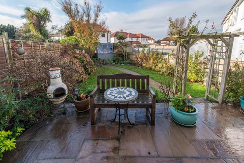 31 Denning Avenue, Croydon, CR0 4DJ