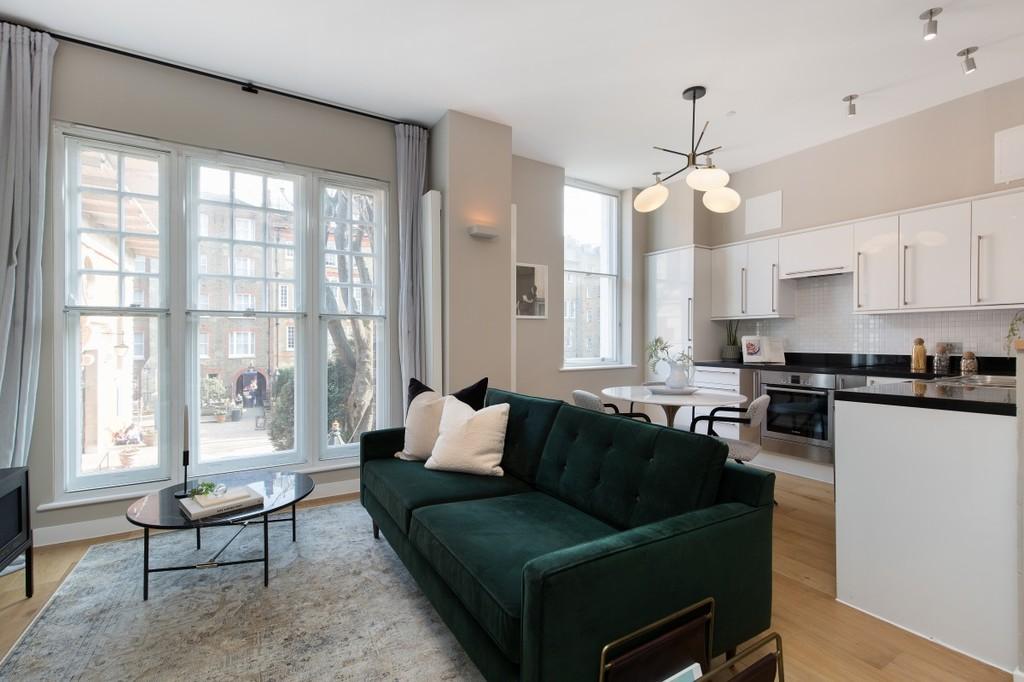 King Street, Covent Garden 1 bed apartment £3,467 pcm (£800 pw)