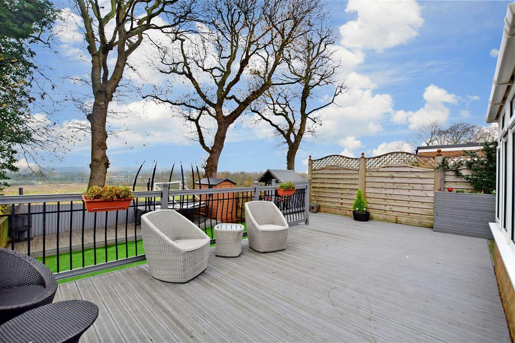 Rise, Uckfield, East Sussex 4 bed detached house £425,000