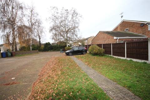 1 Stenning Avenue, Linford, Stanford-le-hope, SS17 0RP