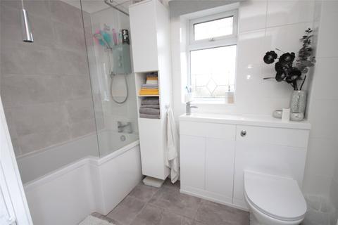 1 Stenning Avenue, Linford, Stanford-le-hope, SS17 0RP