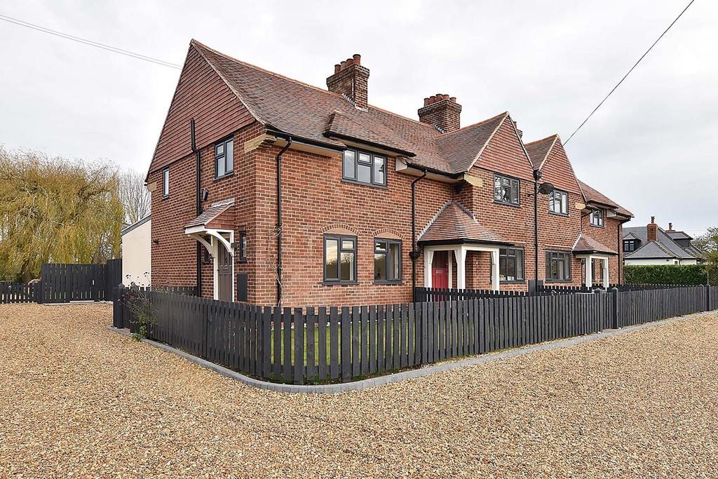 Stocks Lane, Over Peover 2 bed semidetached house £1,795 pcm (£414 pw)