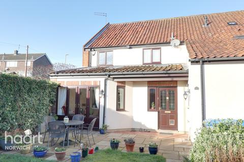 1, Leas Court Hellesdon Road, Norwich, NR6 5ES