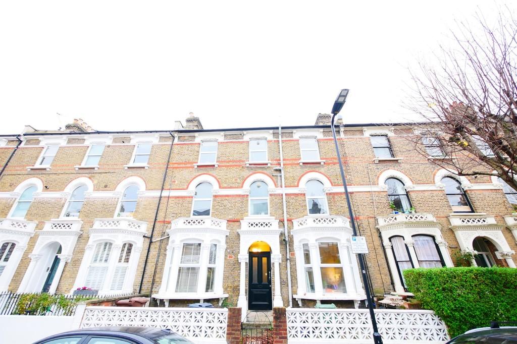 Digby Crescent, Finsbury Park, London, N4 2 bed apartment £2,000 pcm