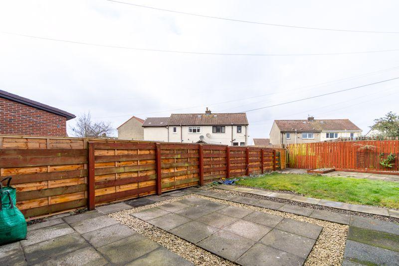 71 Hayhill, Ayr, KA8 0SH 2 bed terraced house £90,000