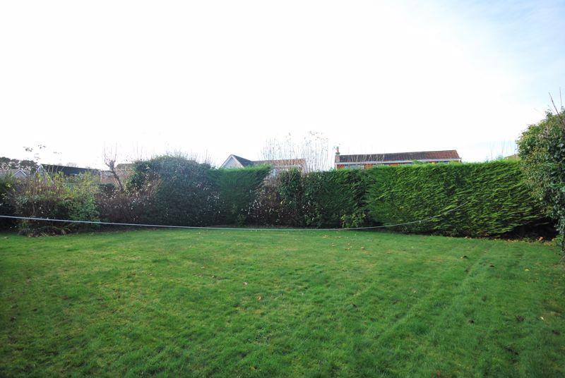 48 Drumellan Road, Alloway, Ayr, KA7 4XA 5 bed detached villa £240,000